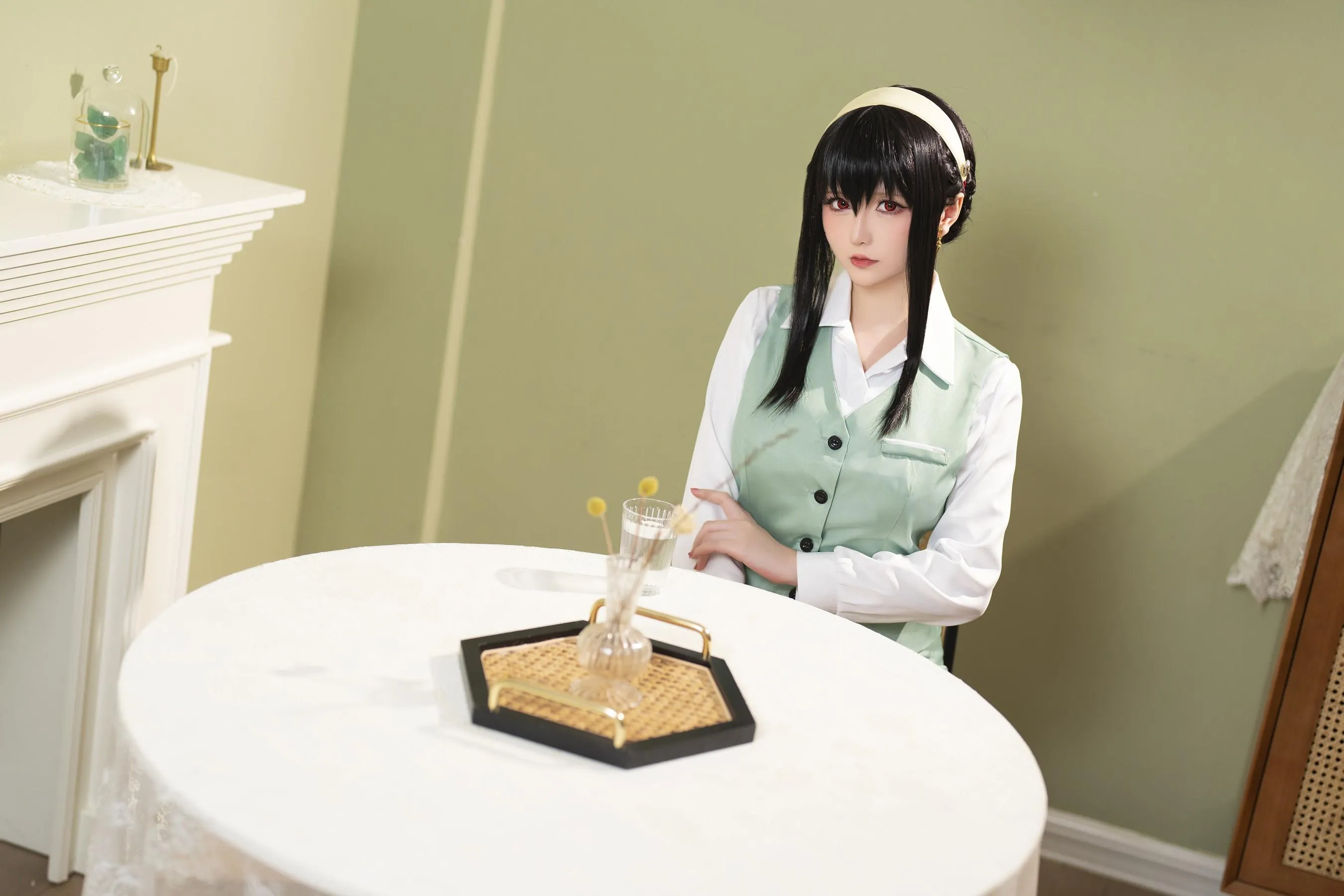 星之迟迟 – NO.139 约尔圣诞2 OL制服 [72P]插图1